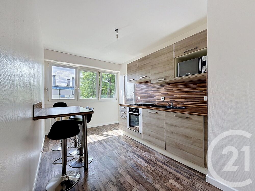 location Appartement - 4 pièce(s) - 81 m² Seloncourt (25230)