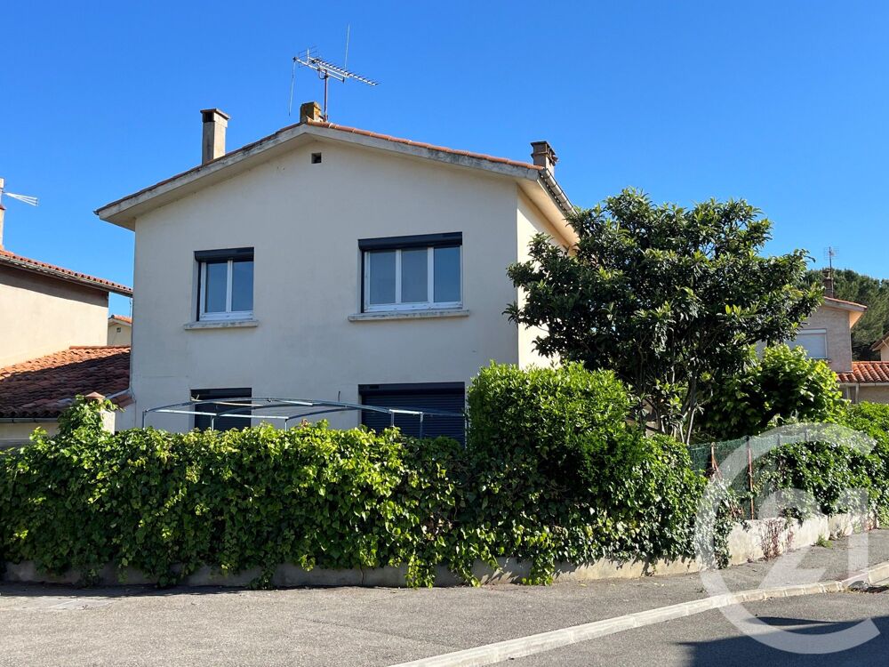 Venez découvrir cette maison entièrement refaite à neuf,....