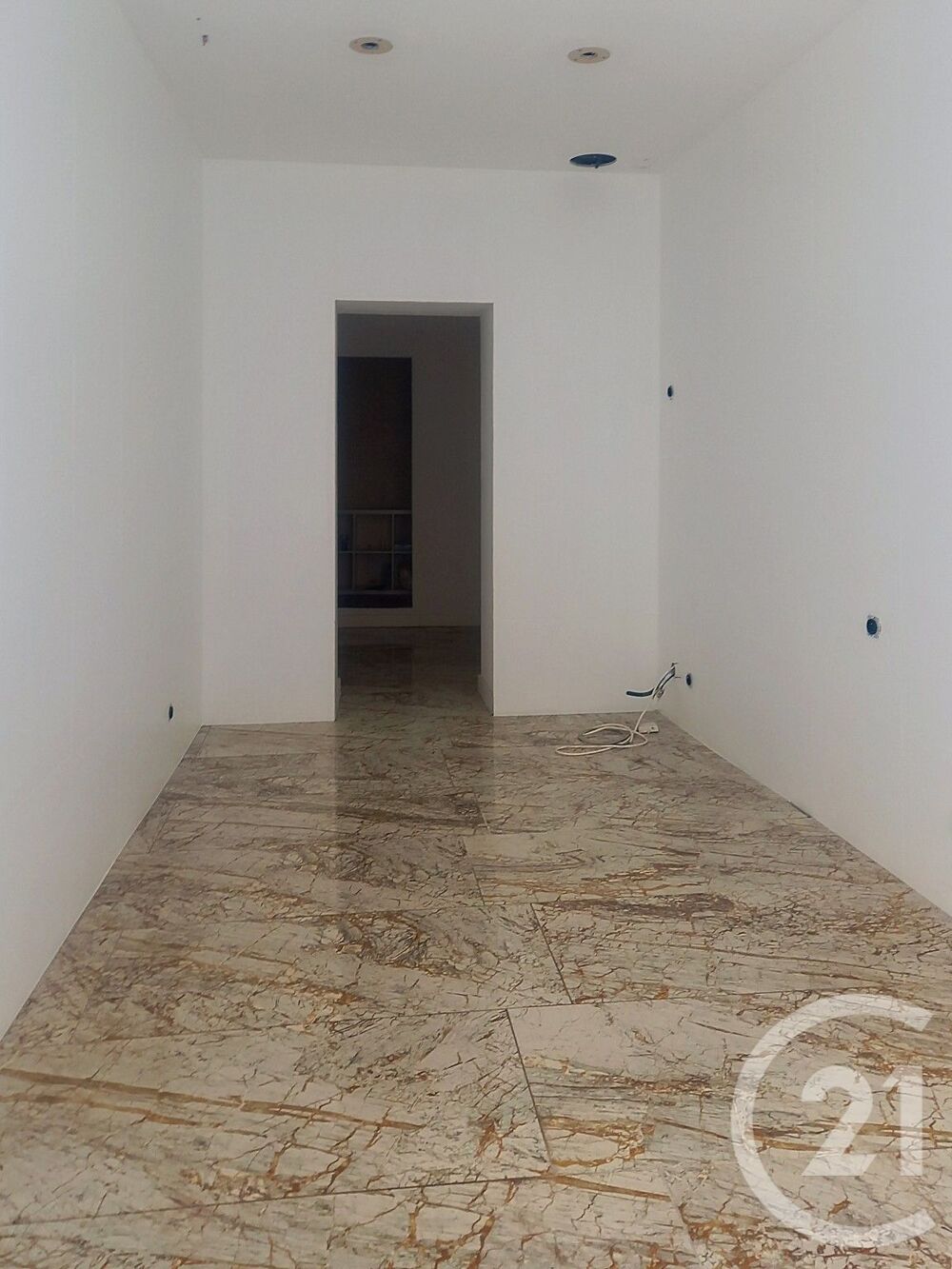 location Autres - 25 m² Avignon (84000)