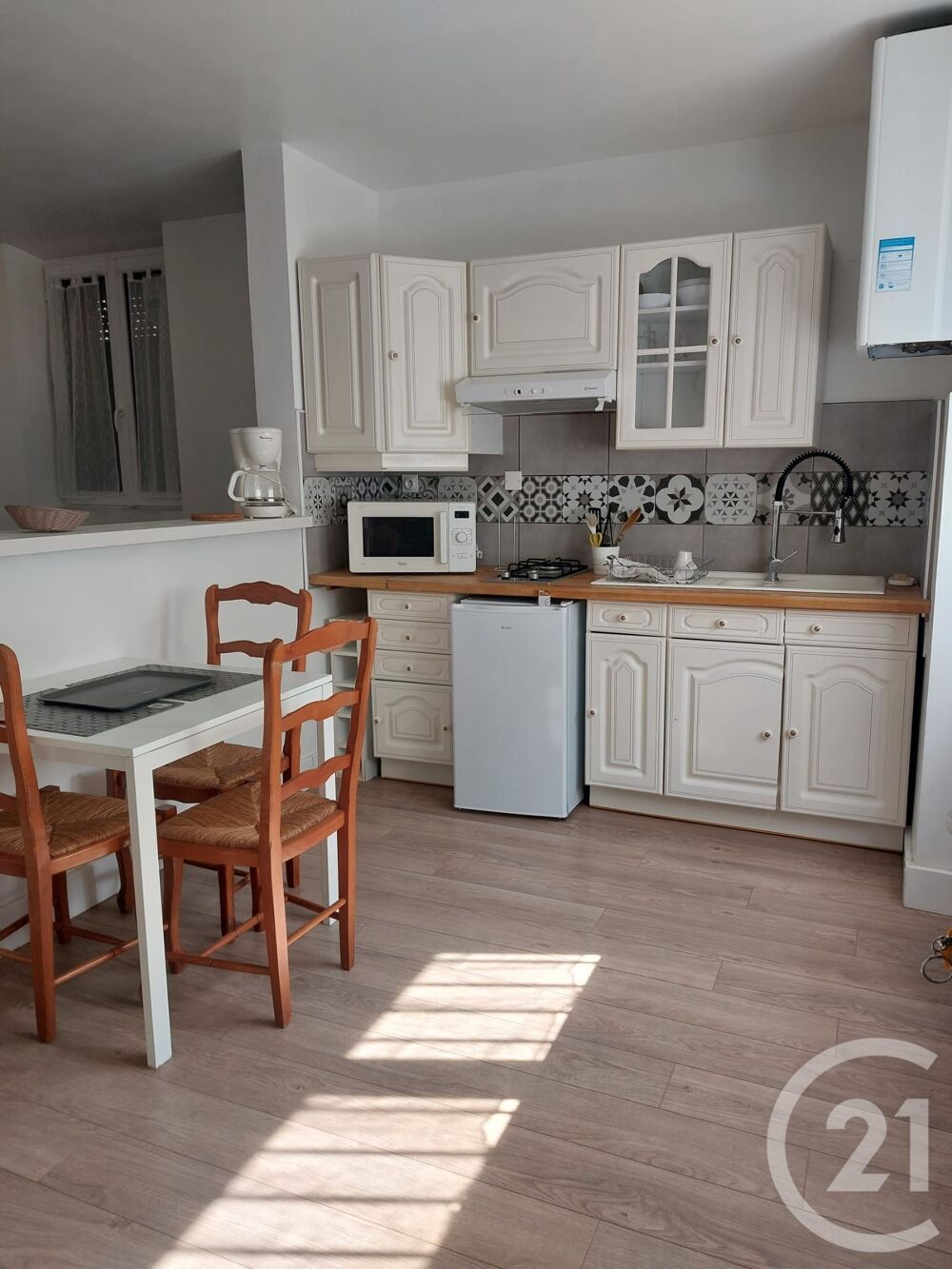 Sur le secteur de Tamaris, découvrez cet appartement de ....