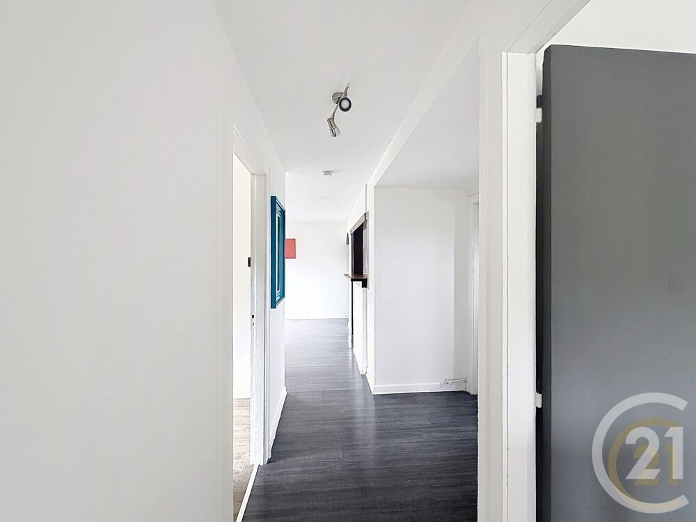 location Appartement - 4 pièce(s) - 63 m² Belfort (90000)