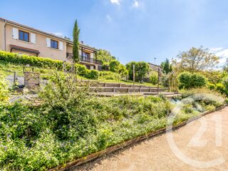  Maison � vendre 4 pi�ces 190 m�