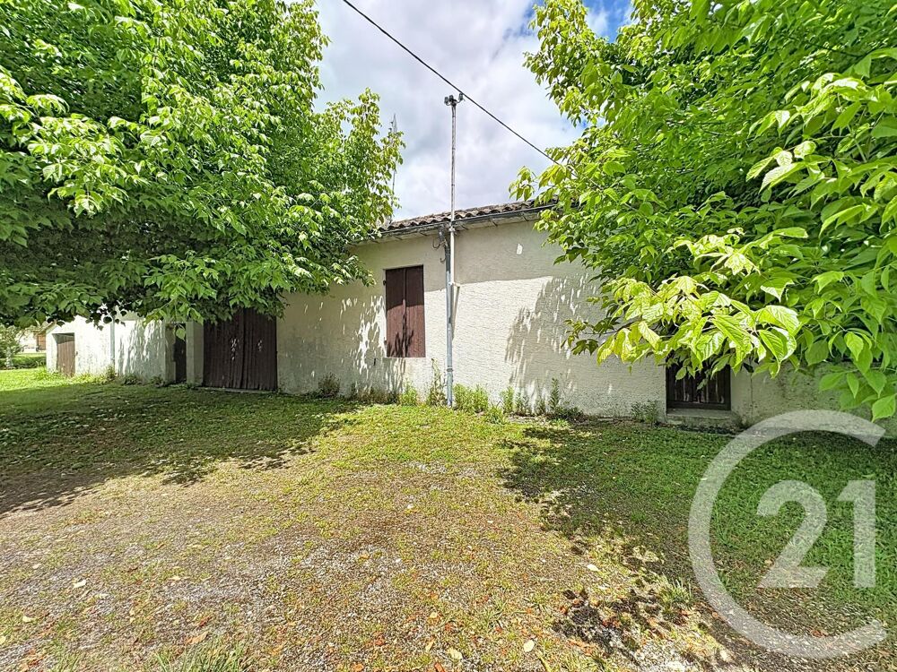 Maison 4 pièces 206 m² · à Montpon Menesterol · 206 m² · 70 500 €