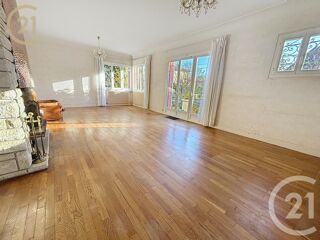  Maison � vendre 6 pi�ces 261 m�