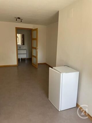 Appartement à louer 1 pièce 24 m²