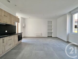  Appartement à louer 2 pièces 38 m²