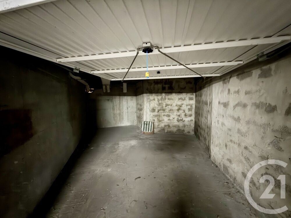 vente Parking / Garage - 15 m² Mandelieu-la-Napoule (06210)