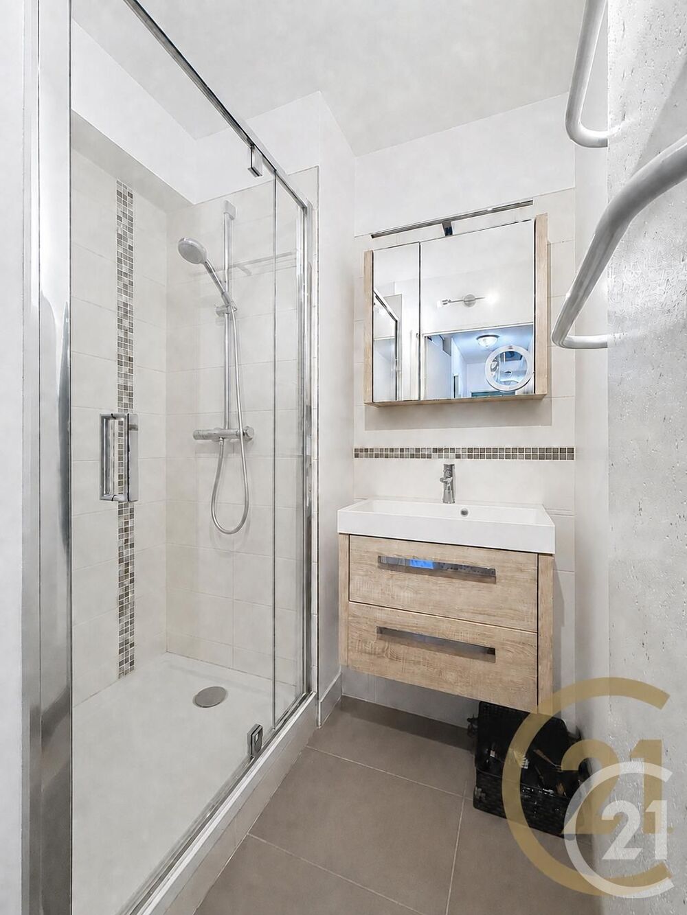 vente Appartement - 3 pièce(s) - 66 m² Déville-Lès-Rouen (76250)