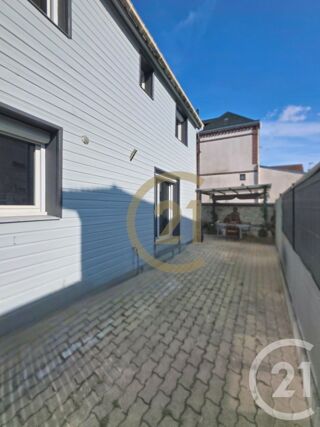  Maison à louer 3 pièces 57 m²