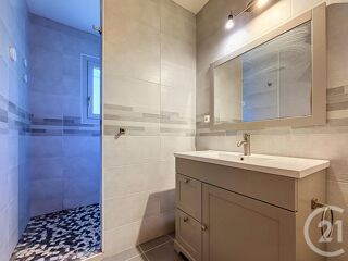  Maison à vendre 6 pièces 195 m²