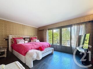  Maison à vendre 7 pièces 237 m²