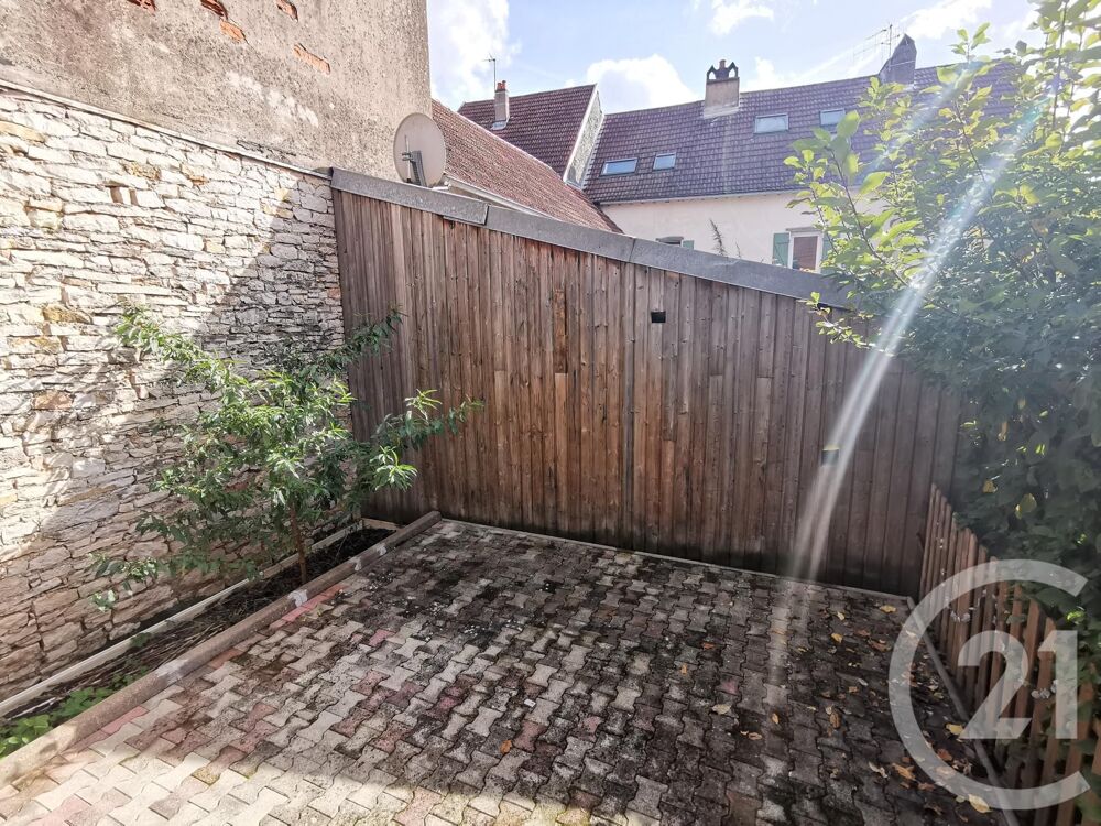 location Appartement - 3 pièce(s) - 64 m² Émagny (25170)