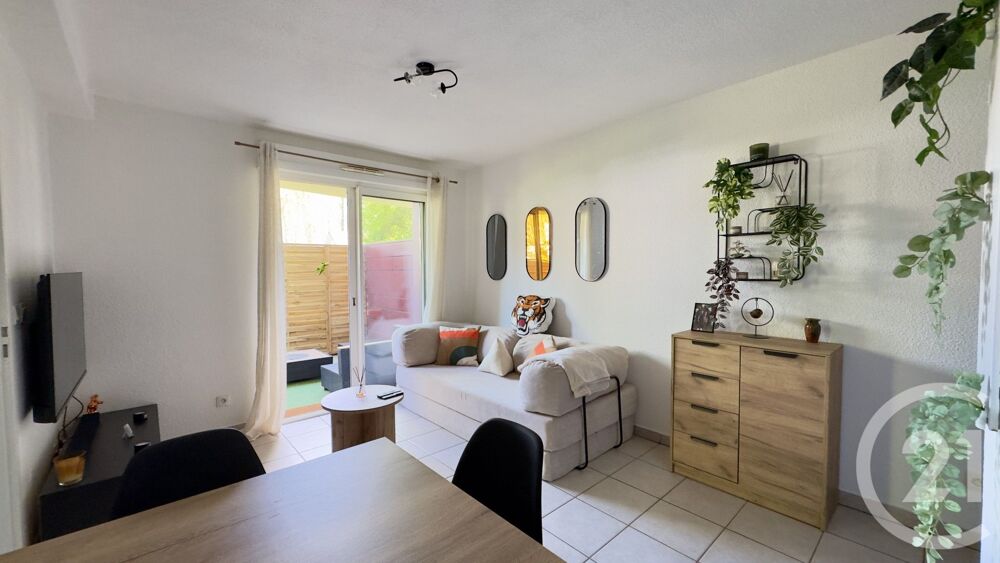 location Appartement - 2 pièce(s) - 47 m² Saint-Vincent-de-Paul (40990)