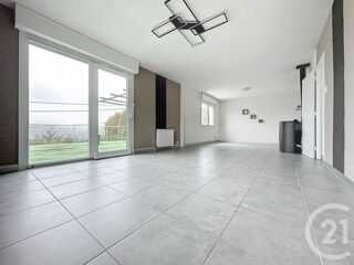  Maison � louer 7 pi�ces 197 m�