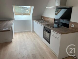  Appartement à louer 2 pièces 45 m²