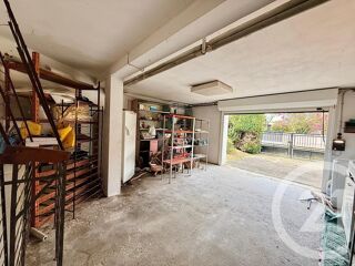  Immeuble à vendre 145 m²