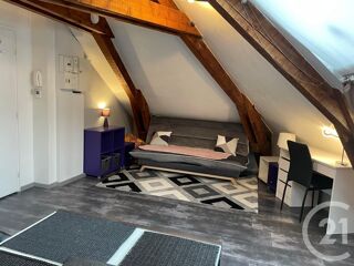  Appartement à louer 1 pièce 35 m²