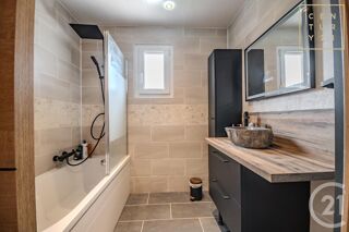 vente Maison - 8 pièce(s) - 195 m² Jeumont (59460)