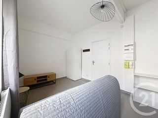  Appartement à louer 1 pièce 25 m²