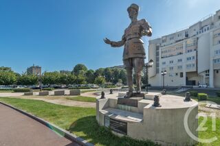  Parking / Garage � louer 12 m�