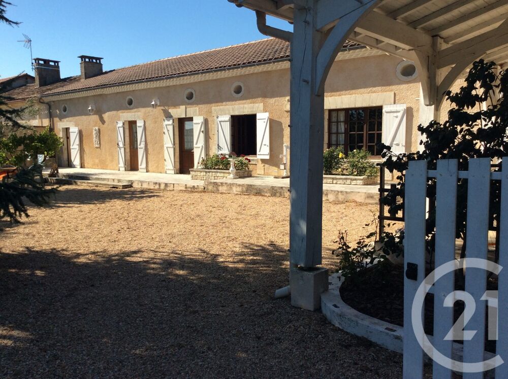 Maison 8 pièces 465 m² · à Mussidan · 465 m² · 316 000 €