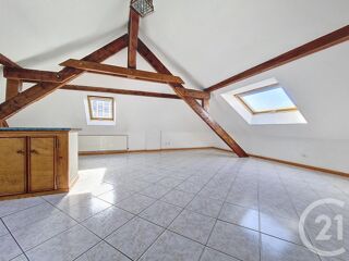  Appartement à louer 2 pièces 68 m²