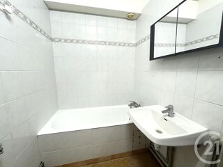  Appartement à louer 1 pièce 30 m²