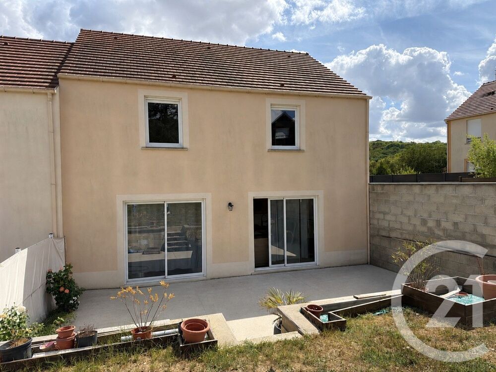 Maison 7 pièces 131 m² · à Epone · 131 m² · 359 900 €