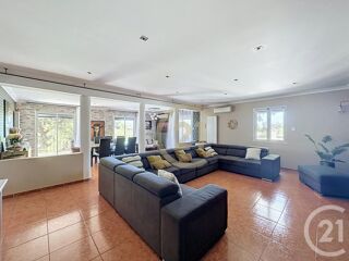  Maison à vendre 8 pièces 217 m²