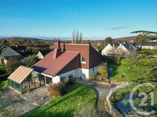  Maison � vendre 6 pi�ces 213 m�