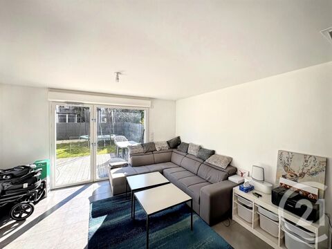   Location Appartement Appartement - 4 pi�ce(s) - 83 m�
