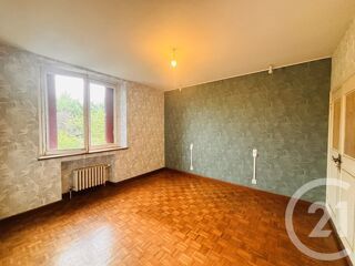  Appartement à louer 3 pièces 76 m²