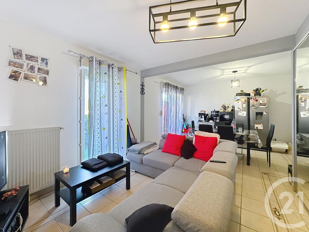 location Appartement - 2 pièce(s) - 43 m² Vieux-Charmont (25600)