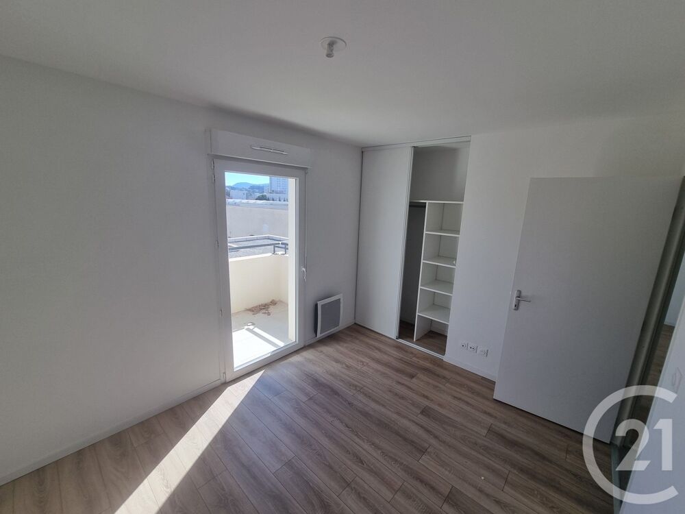 vente Appartement - 4 pièce(s) - 107 m² La Seyne-sur-Mer (83500)