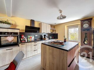  Maison � vendre 6 pi�ces 200 m�