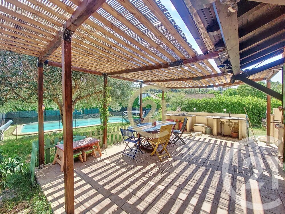 vente Maison - 6 pièce(s) - 243 m² Comps (30300)