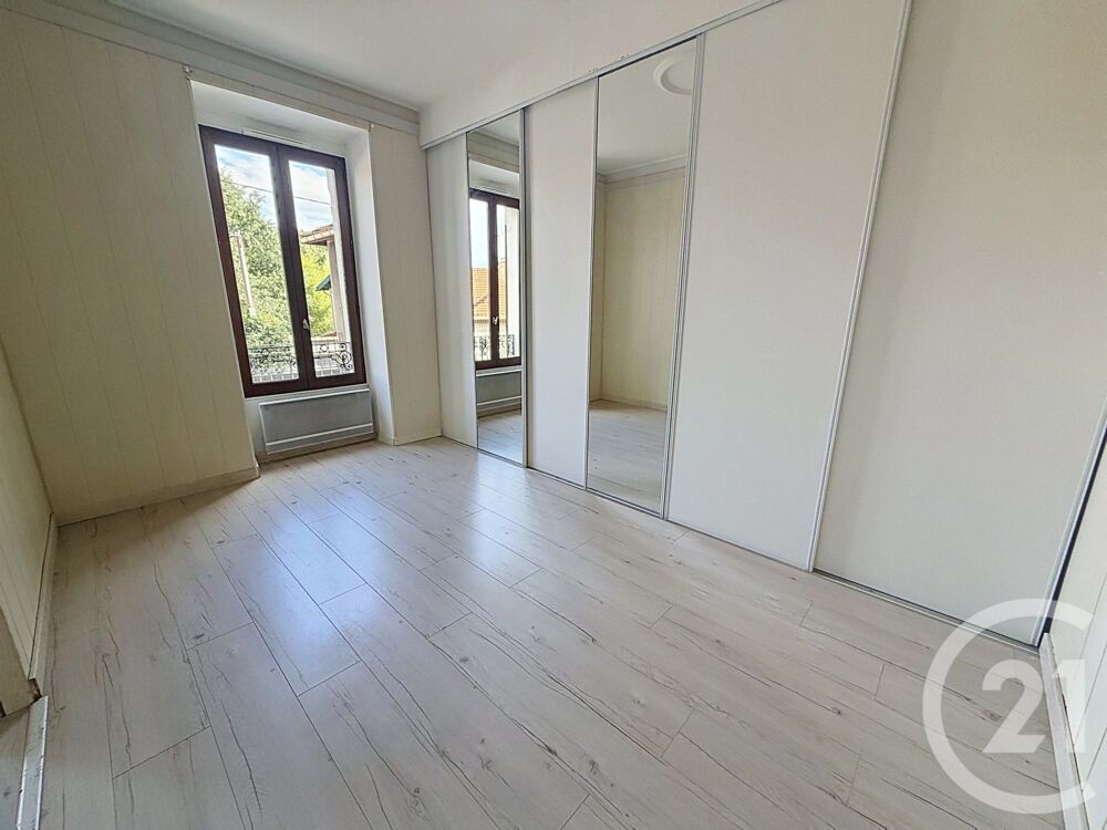A proximité du centre-ville d'Alès. Appartement de t....