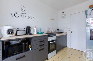  Appartement à louer 1 pièce 34 m²