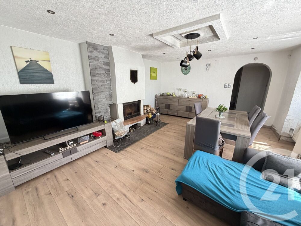 Maison – Grand-Charmont, Doubs - Plus