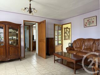  Maison  vendre 5 pices 249 m