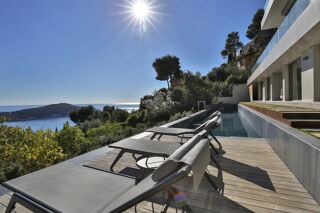  Maison à vendre 8 pièces 360 m²