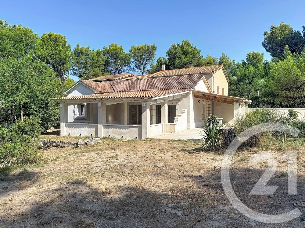 location Maison - 4 pièce(s) - 148 m² Noves (13550)