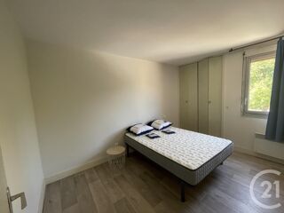  Appartement à louer 2 pièces 37 m²