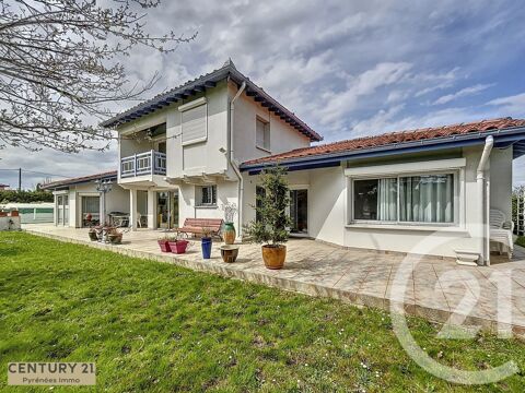  Maison  vendre 7 pices 316 m