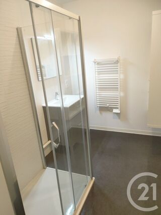  Appartement à louer 3 pièces 64 m² Joue les tours