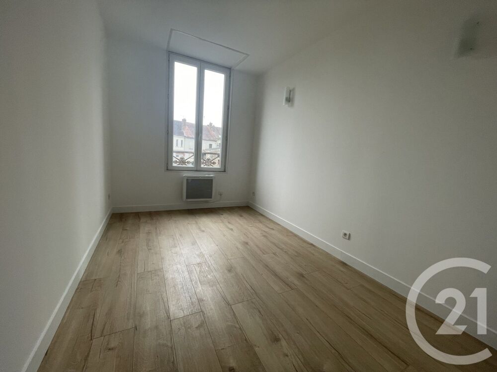 location Appartement - 4 pièce(s) - 61 m² Égreville (77620)