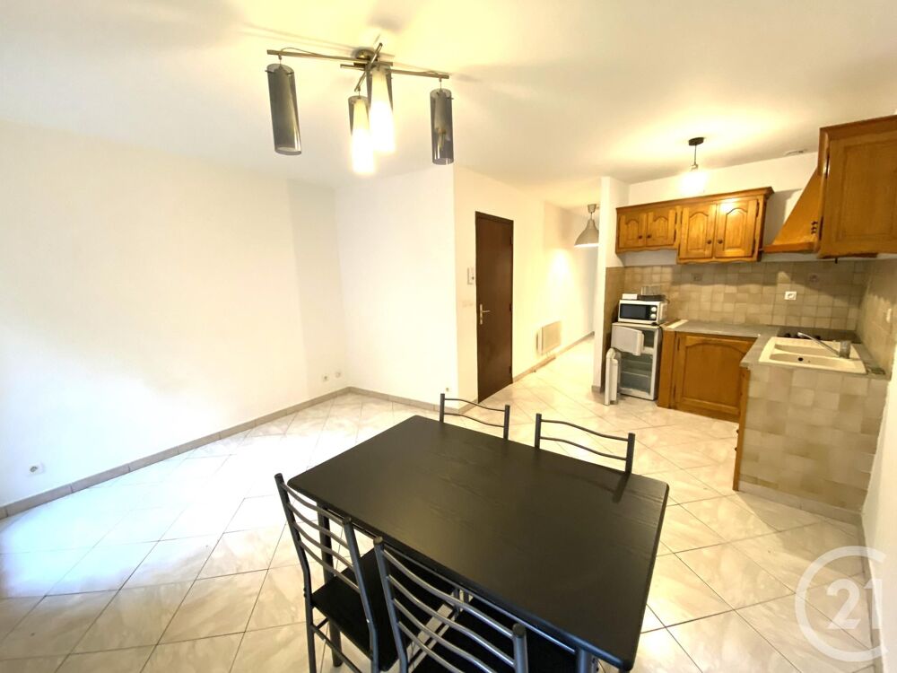 location Appartement - 3 pièce(s) - 51 m² Istres (13800)