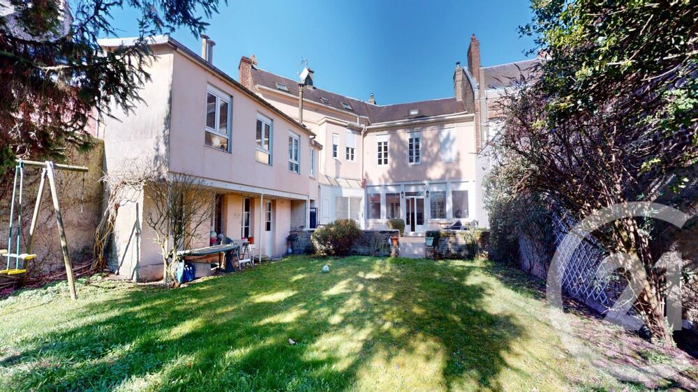 vente Maison - 8 pièce(s) - 250 m² Saint-Quentin (02100)