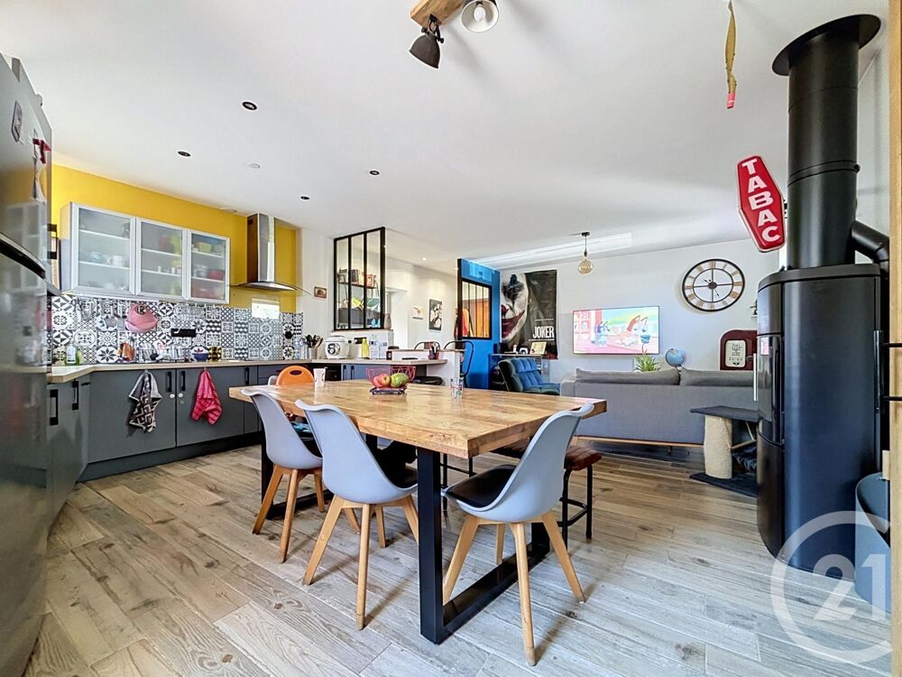 vente Maison - 5 pièce(s) - 186 m² La Ferté-Hauterive (03340)