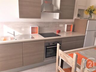  Appartement à louer 2 pièces 48 m²